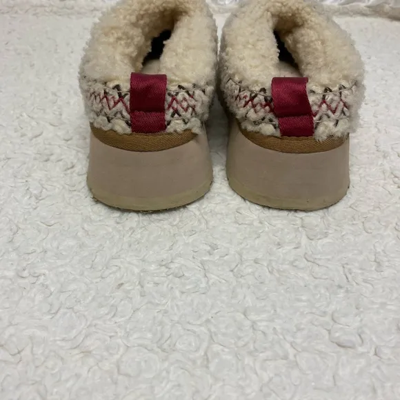 UGG TAZZ UGG BRAID SHEEPSKIN PLATFORM SLIPPERS SHOES, WOMENS Size 6