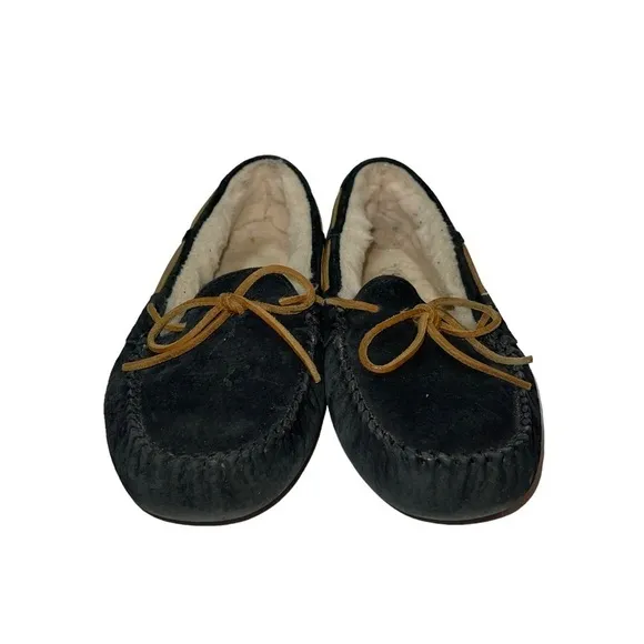 Ugg Woman Shoes Slippers Size 8