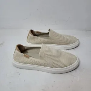 UGG Women's Alameda Sammy Slip On Size 8