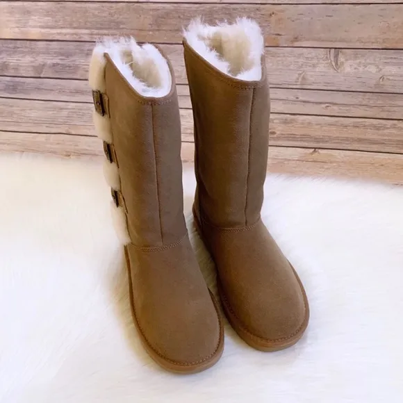 UGG Women’s Chestnut Klea Boots