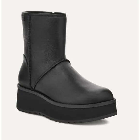 UGG Women's CityFunc Mid Black Boots Leather Size 8.5 NIB Water Resistant Zipper