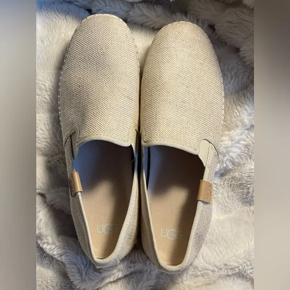UGG® Women's Luciah Espadrille Flats Shoes Size 10
