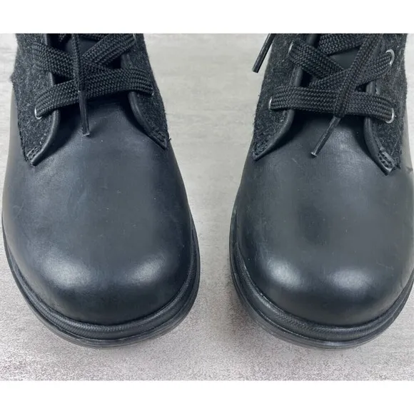 UGG Women's Size 6 Black Hapsburg Mix Media Lace Up Waterproof Hiker NEW Boots