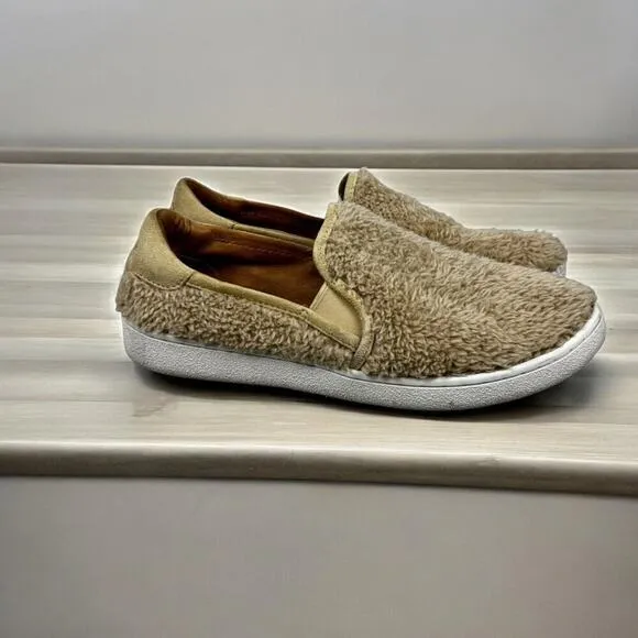 Ugg Women's Sz 8 Ricci Faux Sheepskin Slip-On Sneakers