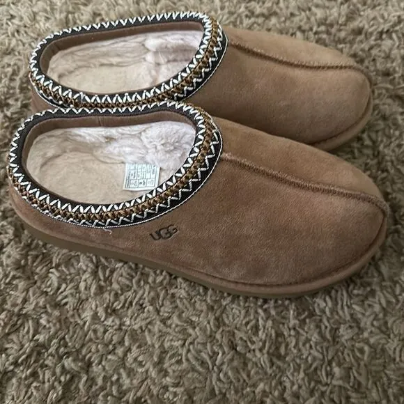 UGG | Women's UGG Tasman Slippers in Chestnut | 7