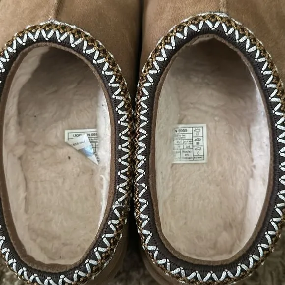UGG | Women's UGG Tasman Slippers in Chestnut | 7