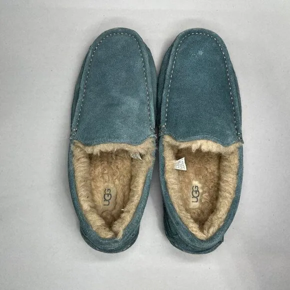UGG Men's Size 8 Ascot Blue Suede Wool Lined Slippers
