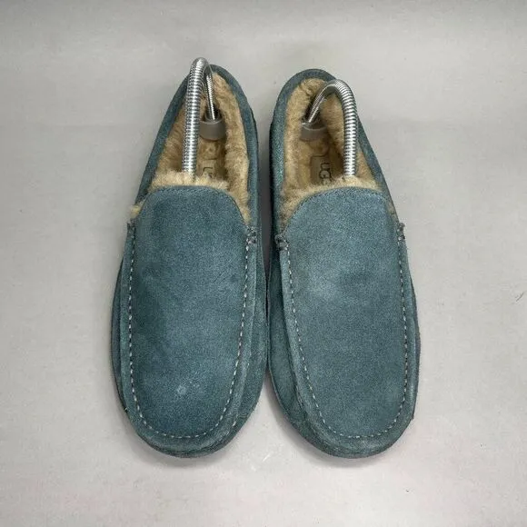 UGG Men's Size 8 Ascot Blue Suede Wool Lined Slippers