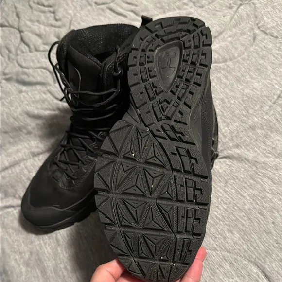 Under Armour Black Men's Boots