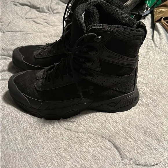 Under Armour Black Men's Boots