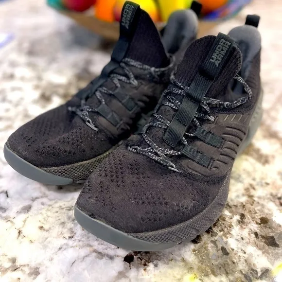 Under Armour Hovr Tribyse Running Shoes men’s size 8