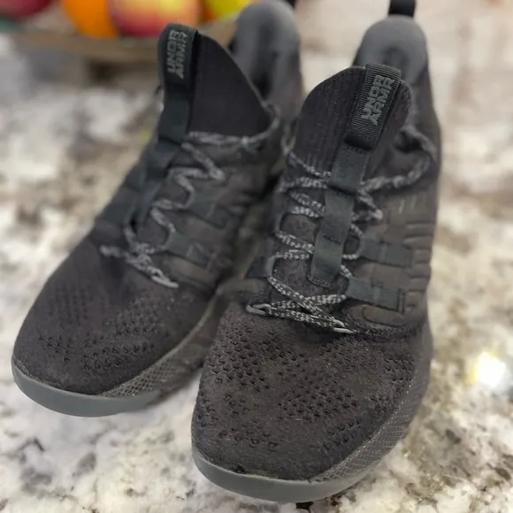 Under Armour Hovr Tribyse Running Shoes men’s size 8