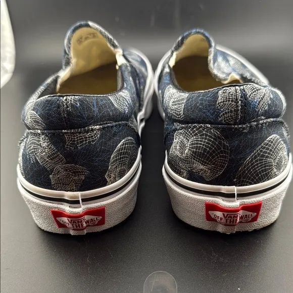 UNISEX Vans Skull Pattern Slip-On Sneakers