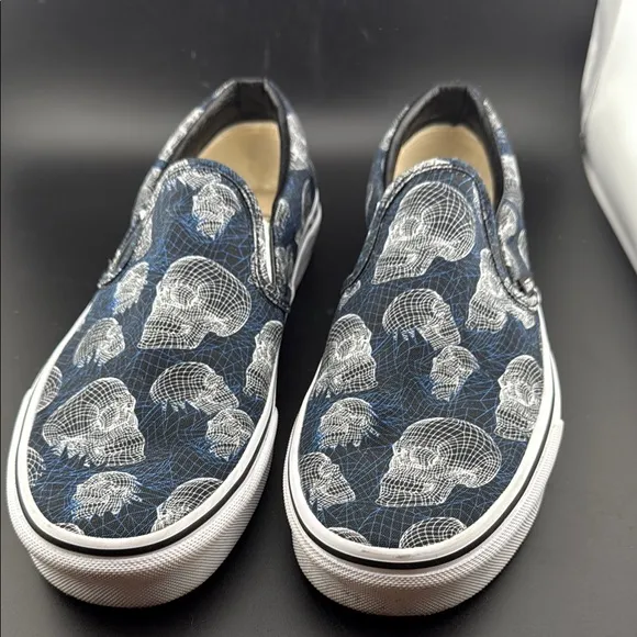 UNISEX Vans Skull Pattern Slip-On Sneakers