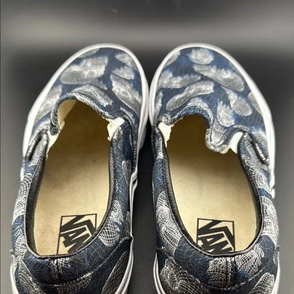 UNISEX Vans Skull Pattern Slip-On Sneakers