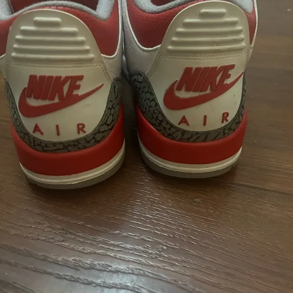 Used Jordan 3 retro red, size 13.