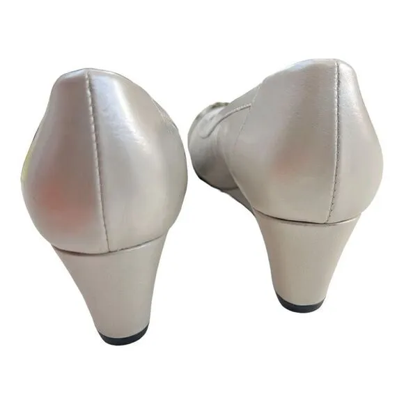 Vaneli Women's Cap Toe Slip On Pumps Wedge Heels Shoes Ivory White Gold Size 6.5