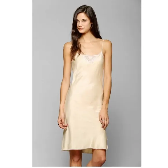 Vanity Fair Strappy Vintage Jersey Empire Lingerie Slip Dress 34C Tan Rare USA