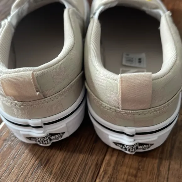 Vans Asher Checkerboard Embroidered Sunflower Girls Size 13