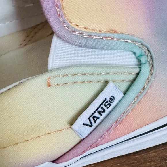 VANS Classic Slip-On 'Aura Shift' Sneakers