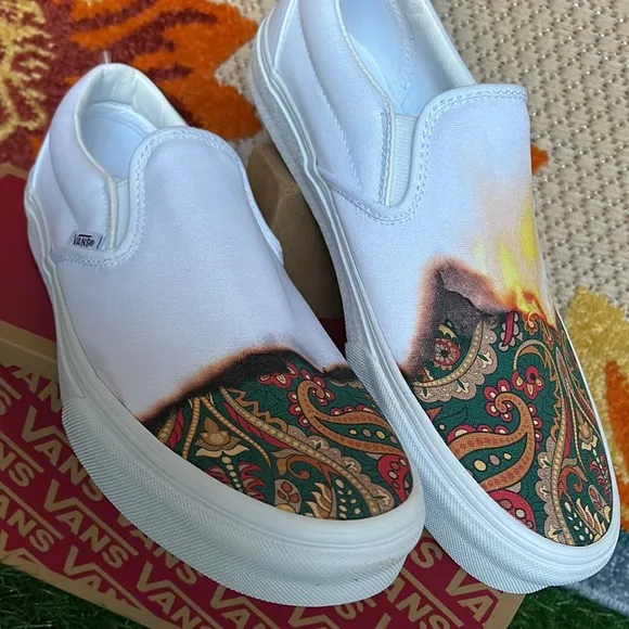 Vans Classic Slip On Big Reveal True White/Paisley Men’s sneakers