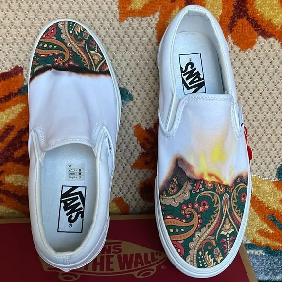 Vans Classic Slip On Big Reveal True White/Paisley Men’s sneakers