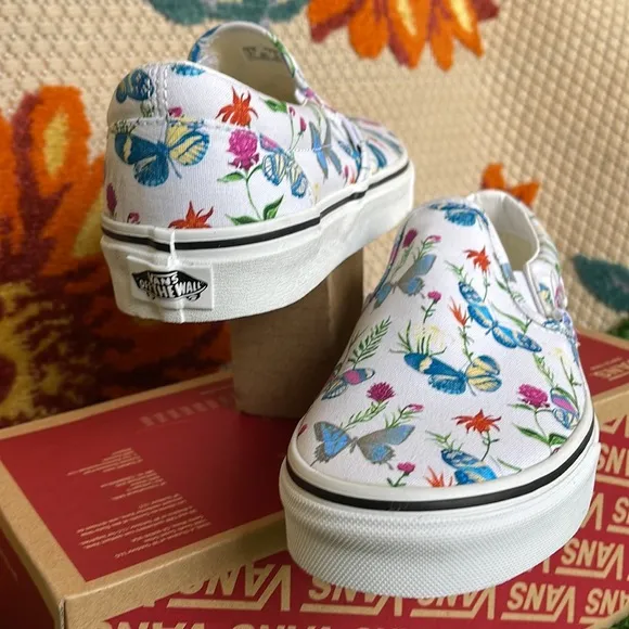 Vans Classic Slip On Butterfly Floral Marshmallow/True White Men’s sneake…