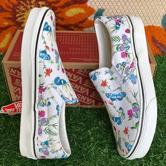 Vans Classic Slip On Butterfly Floral Marshmallow/True White Men’s sneake…