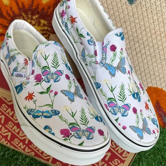 Vans Classic Slip On Butterfly Floral Marshmallow/True White Men’s sneake…
