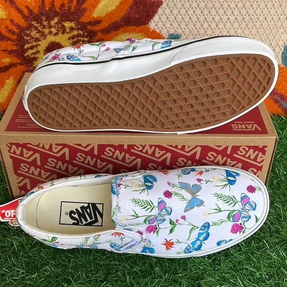 Vans Classic Slip On Butterfly Floral Marshmallow/True White Men’s sneake…