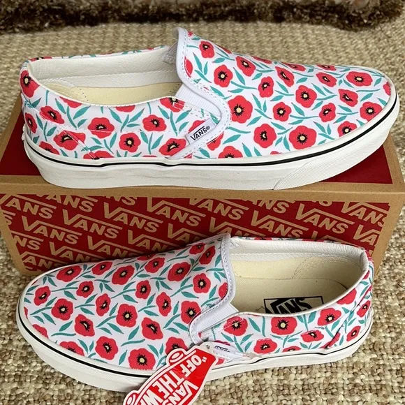 Vans Classic Slip-On Flowers/True White WMNS