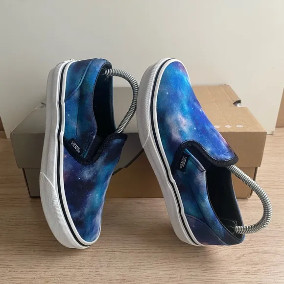 Vans Classic Slip On Galaxy Kids Sneakers- SZ 2 Y