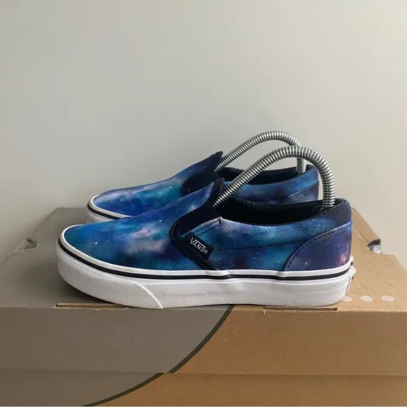 Vans Classic Slip On Galaxy Kids Sneakers- SZ 2 Y