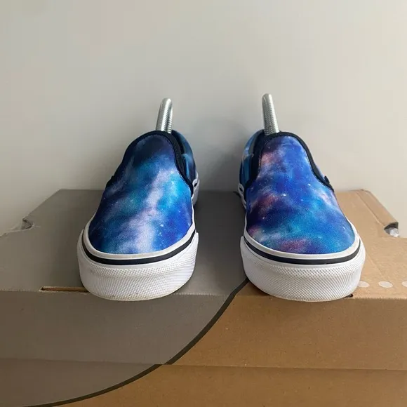 Vans Classic Slip On Galaxy Kids Sneakers- SZ 2 Y