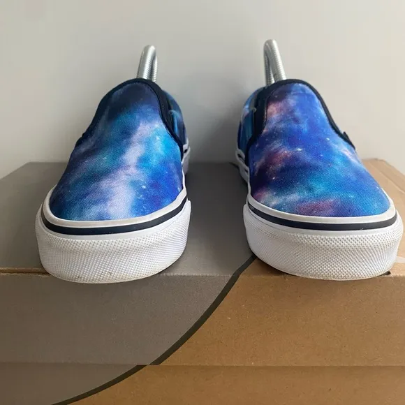 Vans Classic Slip On Galaxy Kids Sneakers- SZ 2 Y