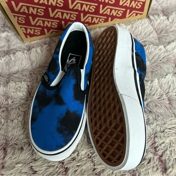Vans Classic Slip On Kids Sneakers Size 11