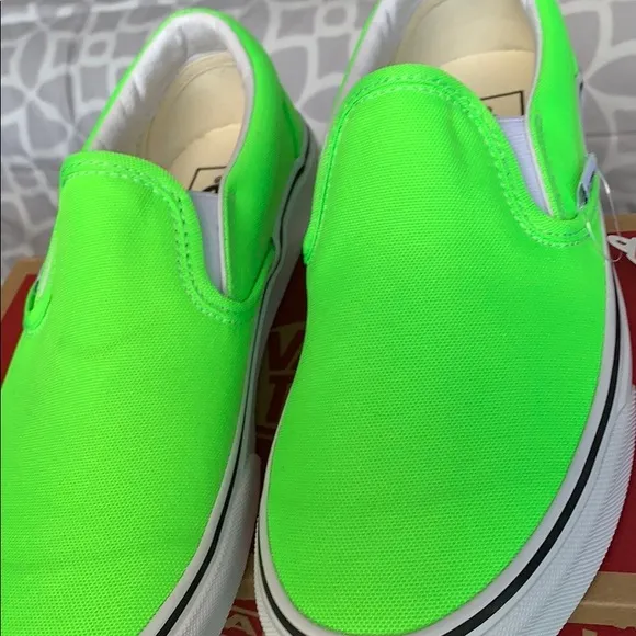 VANS CLASSIC SLIP-ON NEON GREEN GECKO/TRUE WHITE W
