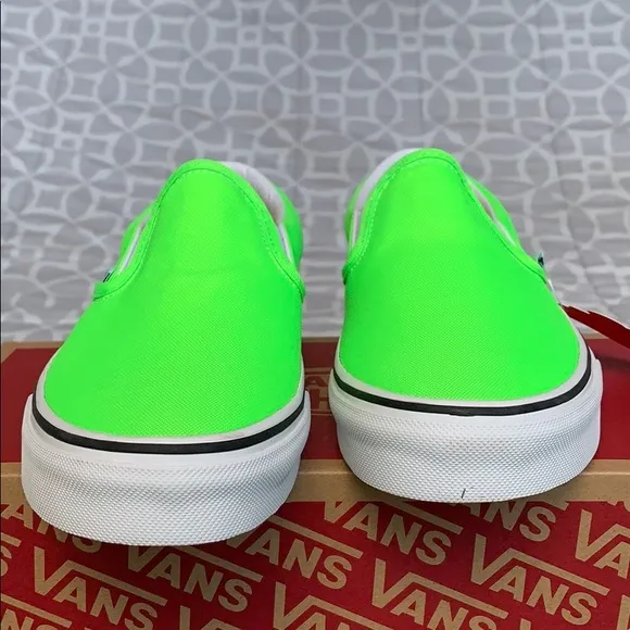 VANS CLASSIC SLIP-ON NEON GREEN GECKO/TRUE WHITE W
