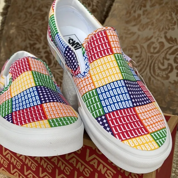 Vans Classic Slip On Pride Multi/True White WMNS