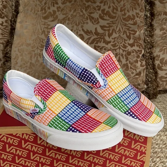 Vans Classic Slip On Pride Multi/True White WMNS