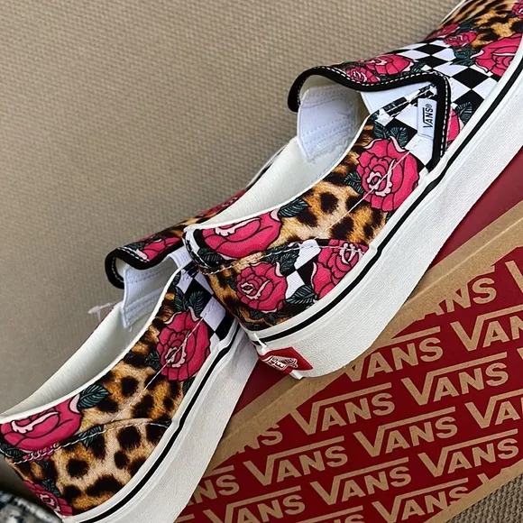 Vans Classic Slip-On Rose / Animal Check True White Multi Men’s