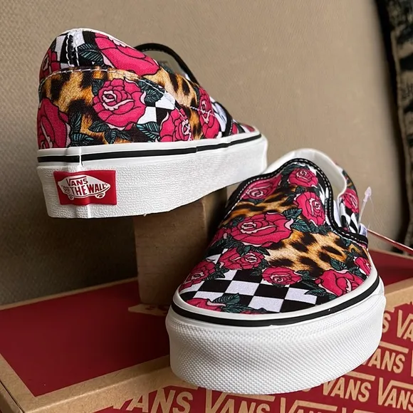 Vans Classic Slip-On Rose / Animal Check True White Multi Men’s