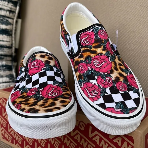 Vans Classic Slip-On Rose / Animal Check True White Multi Men’s