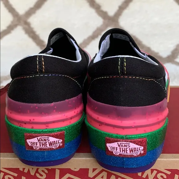 ••VANS CLASSIC SLIP ON S PLATFORMS GLITTER BLK/R W