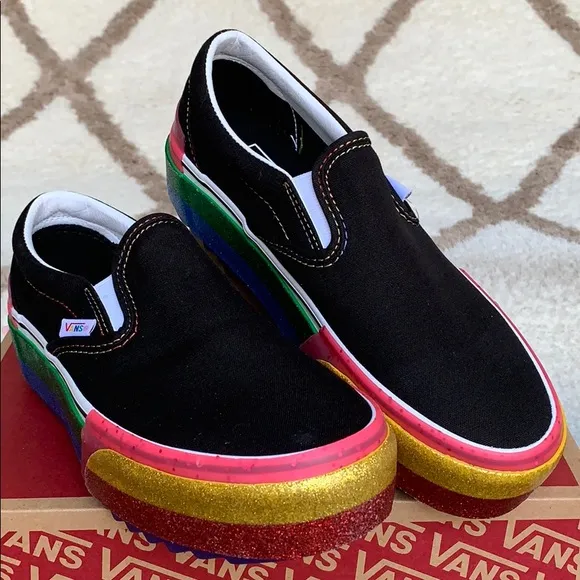 ••VANS CLASSIC SLIP ON S PLATFORMS GLITTER BLK/R W