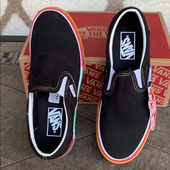 ••VANS CLASSIC SLIP ON S PLATFORMS GLITTER BLK/R W