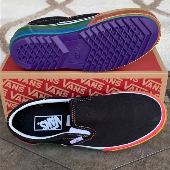 ••VANS CLASSIC SLIP ON S PLATFORMS GLITTER BLK/R W