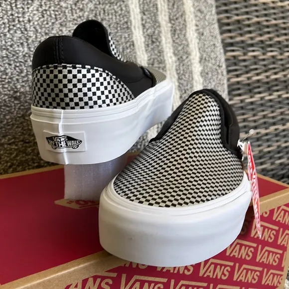 Vans Classic Slip-On Sparkle Check Black/True White WMNS sneakers-platforms