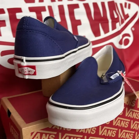 Vans Classic Slip On Twilight Blue/True White Men’s sneakers