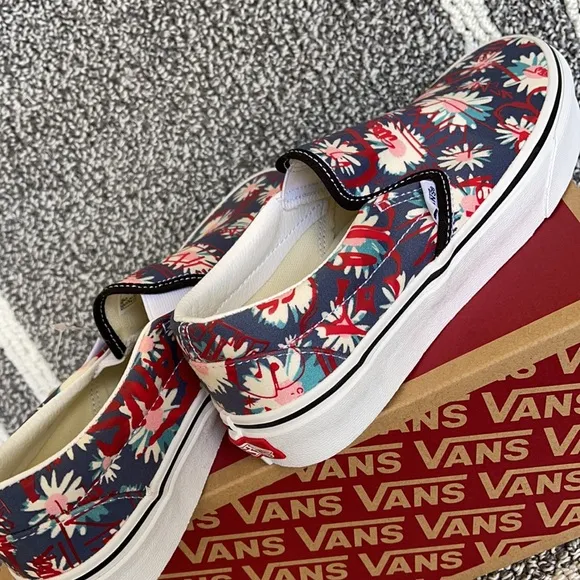 Vans Classic Slip-on Vans Crew Floral/Red MENS